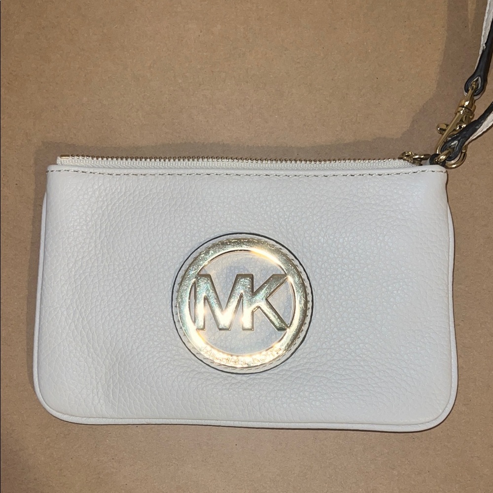 Michael Kors White Wristlet with Gold Emblem